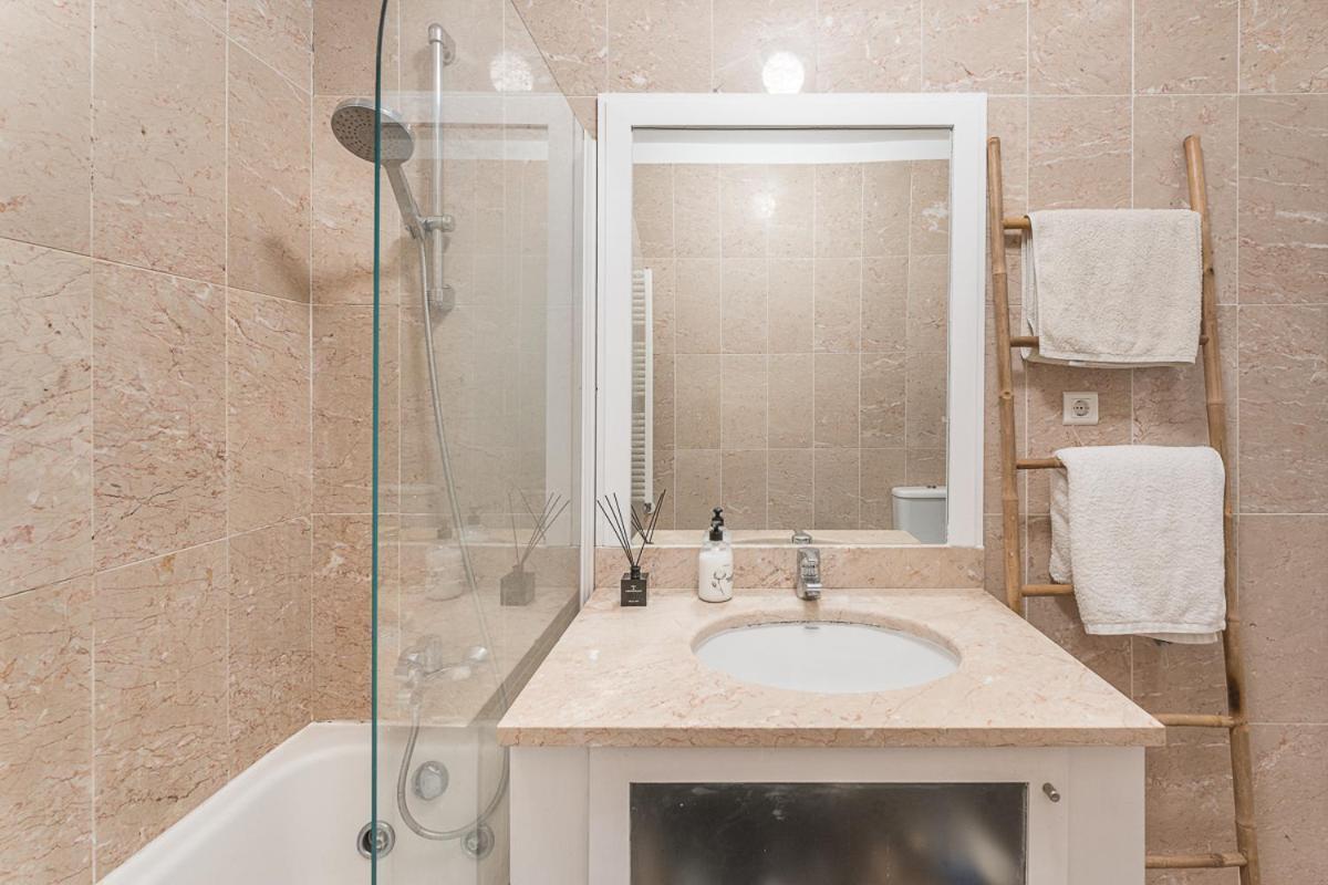 Beachfront Apartment Матозінюш Екстер'єр фото